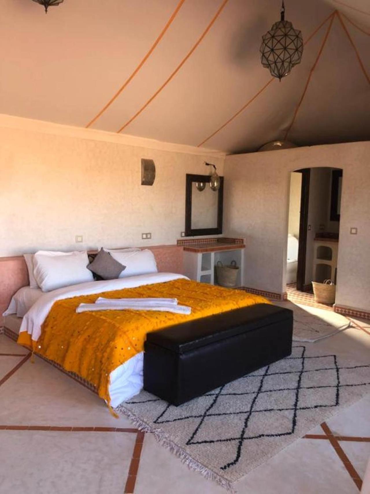 Desert Luxury Camp M'Hamid Exteriör bild